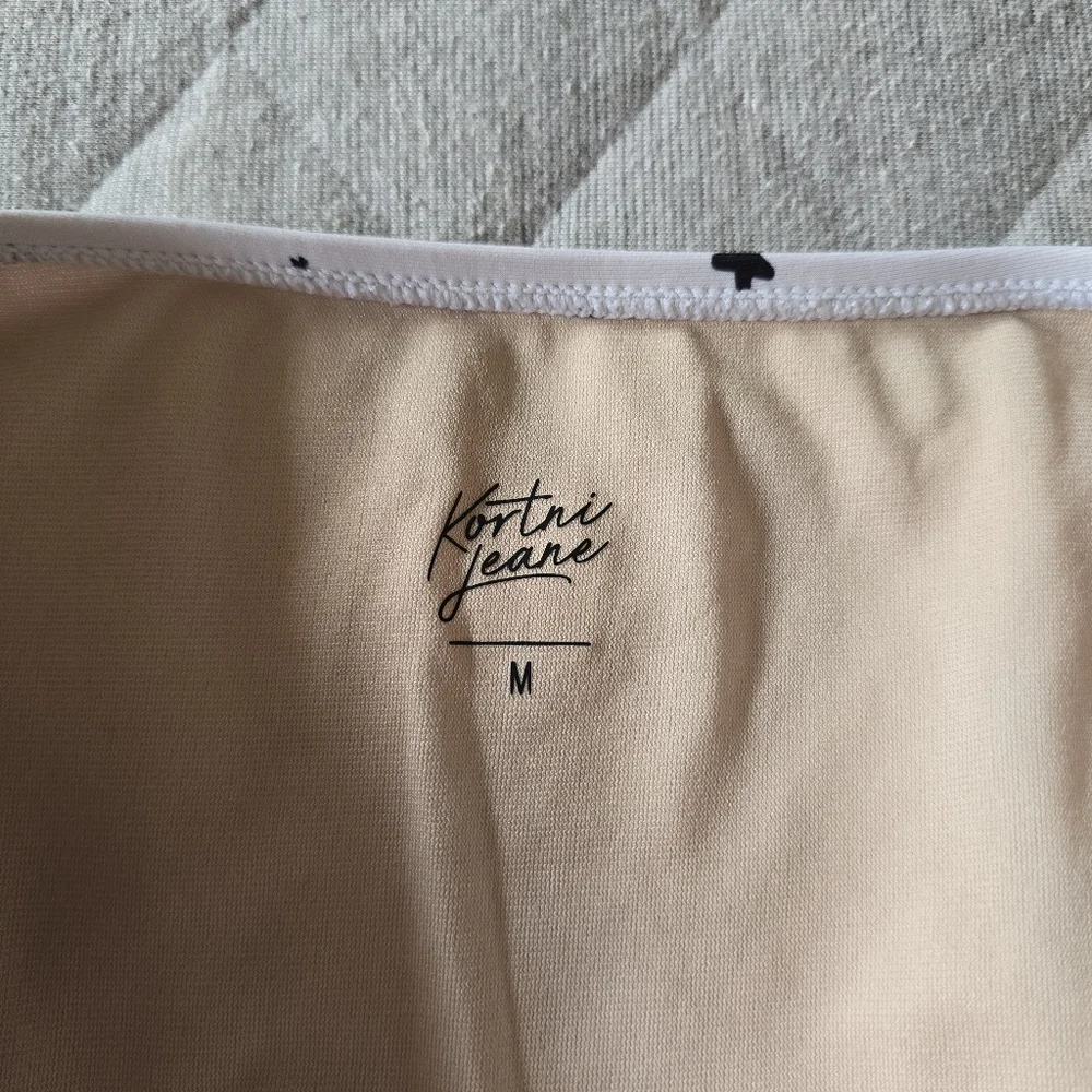 Kortni Jeane High Waisted Tie‎ Swim Bottoms Medium